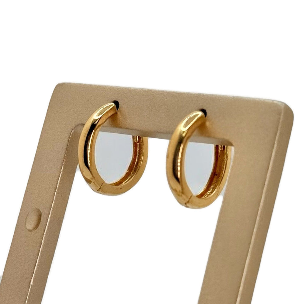 Pendientes de aros dorados