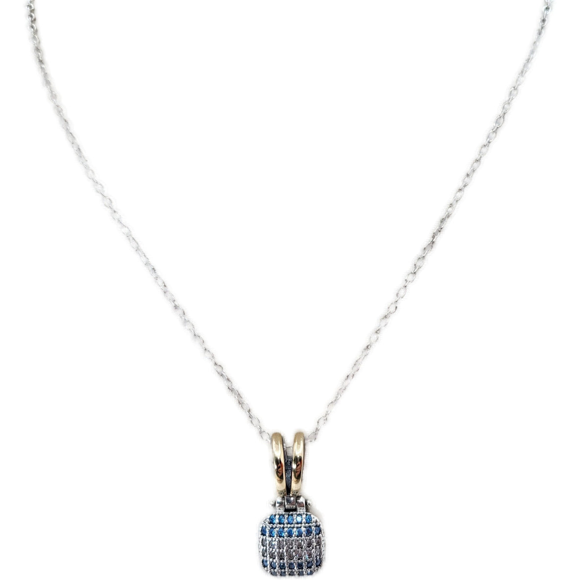 Elegant silver necklace