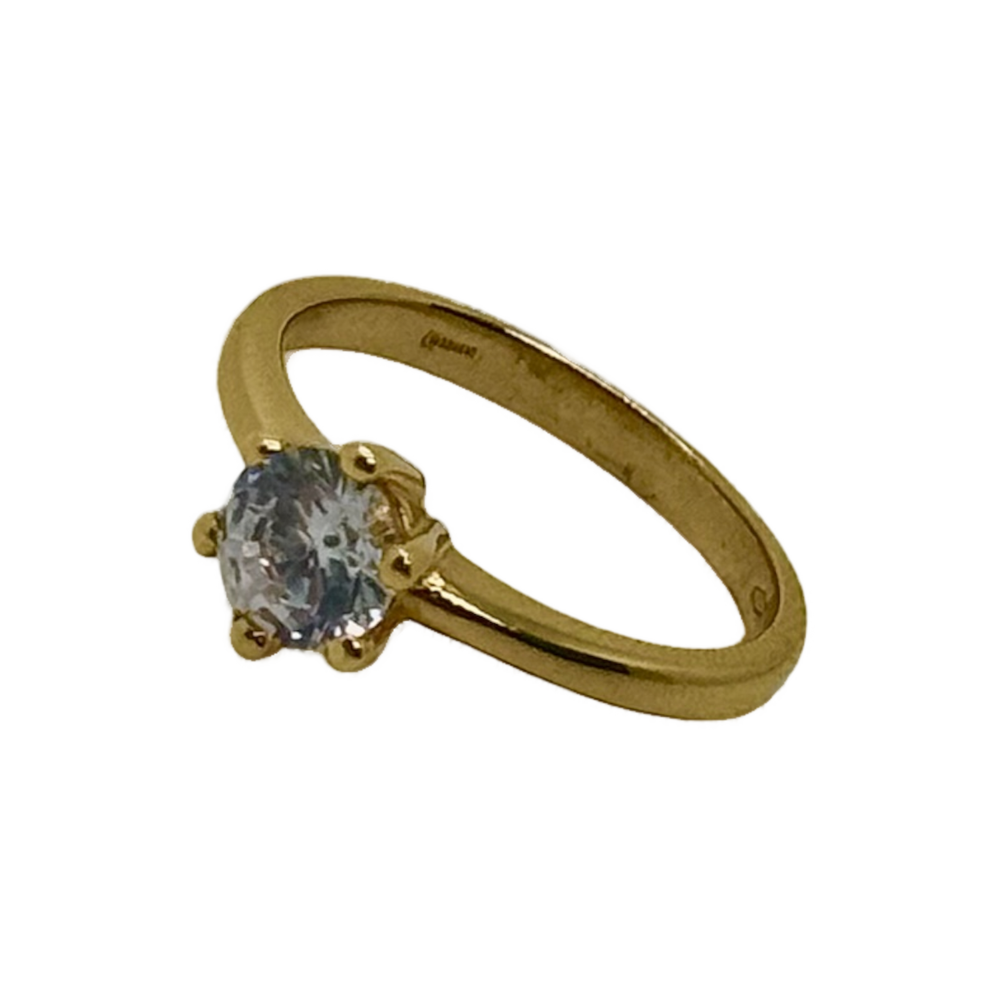 Solitaire Ring 18k