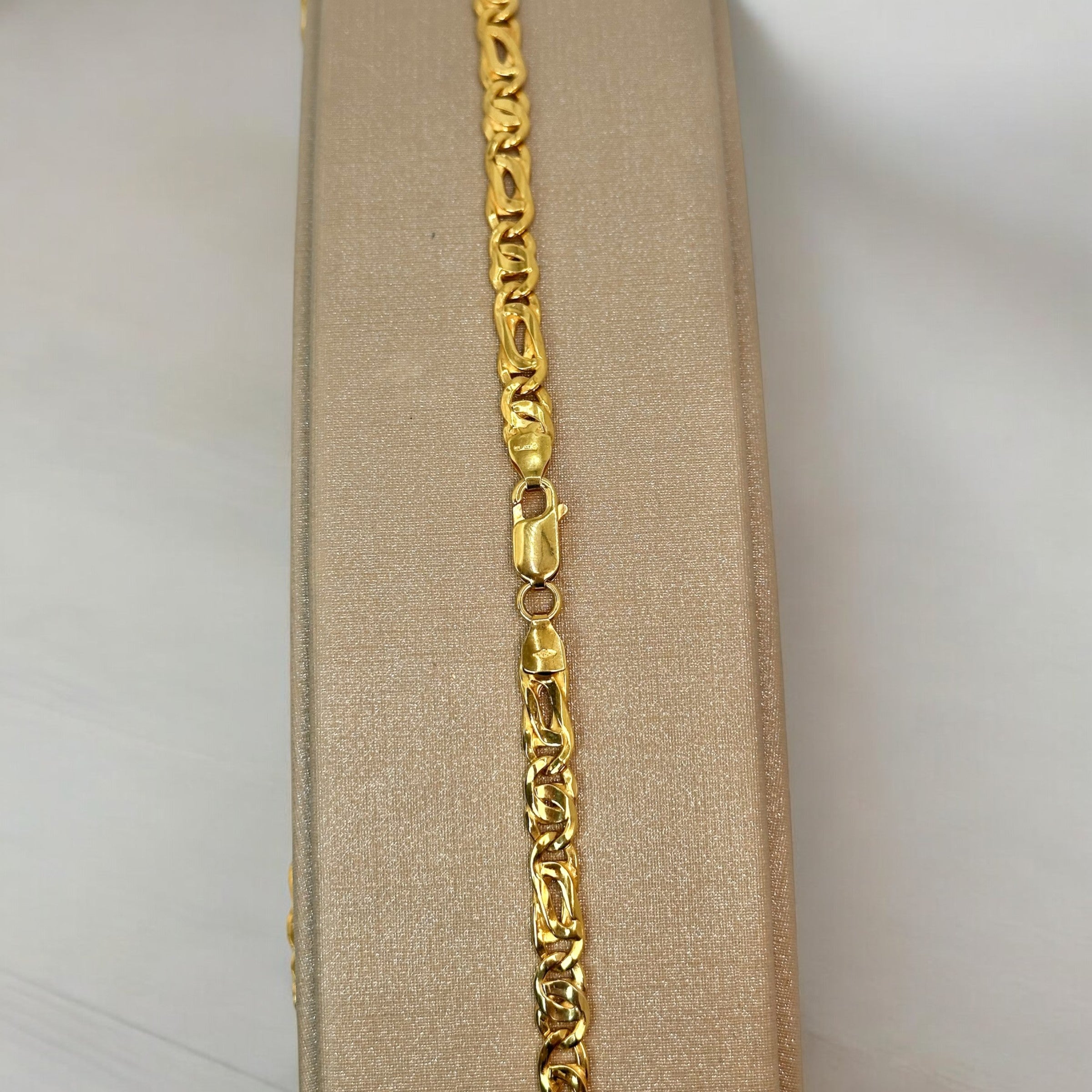 EYE OF TIGER NECKLACE