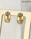 DIAMOND CUT EARRING