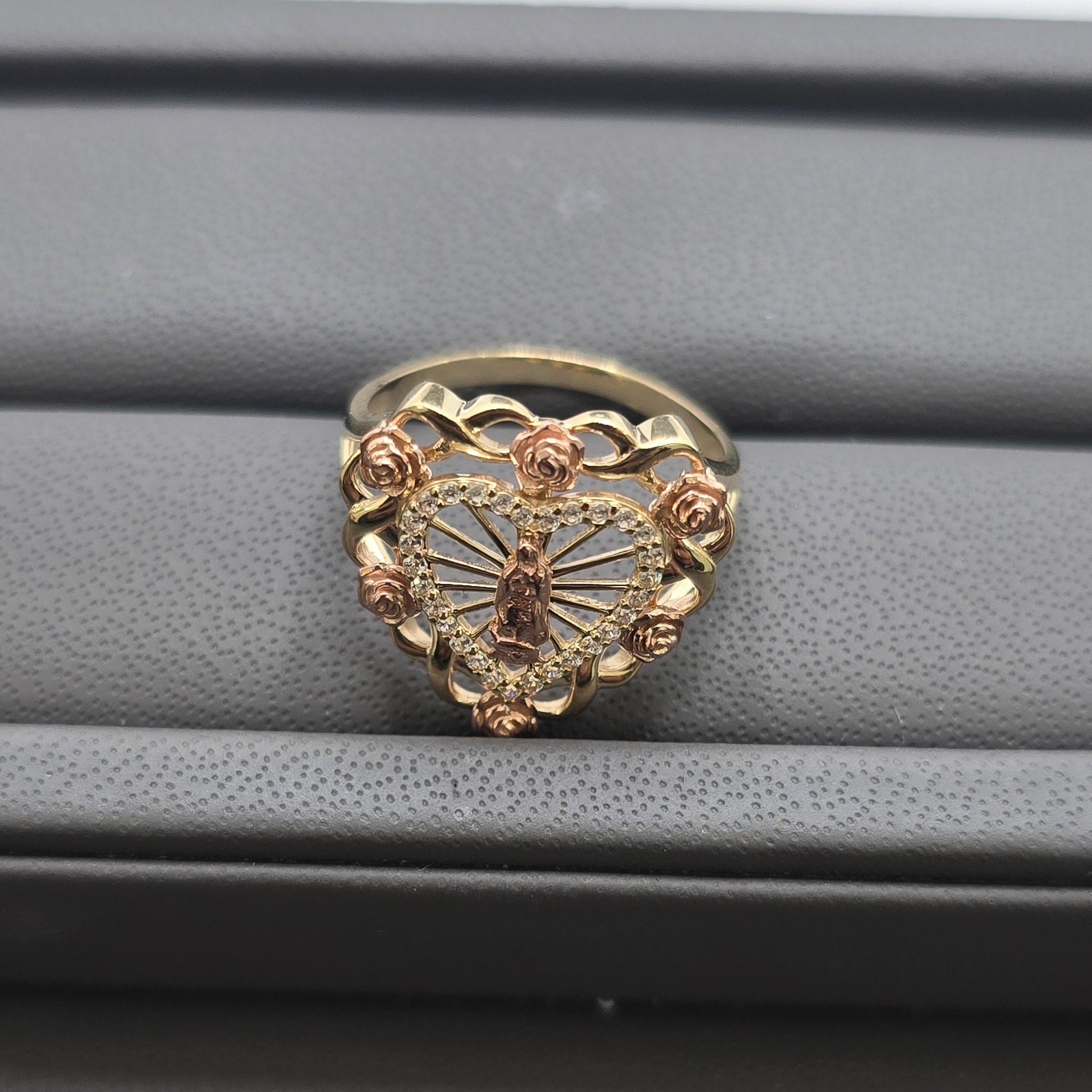 Heart Ring with the Virgin