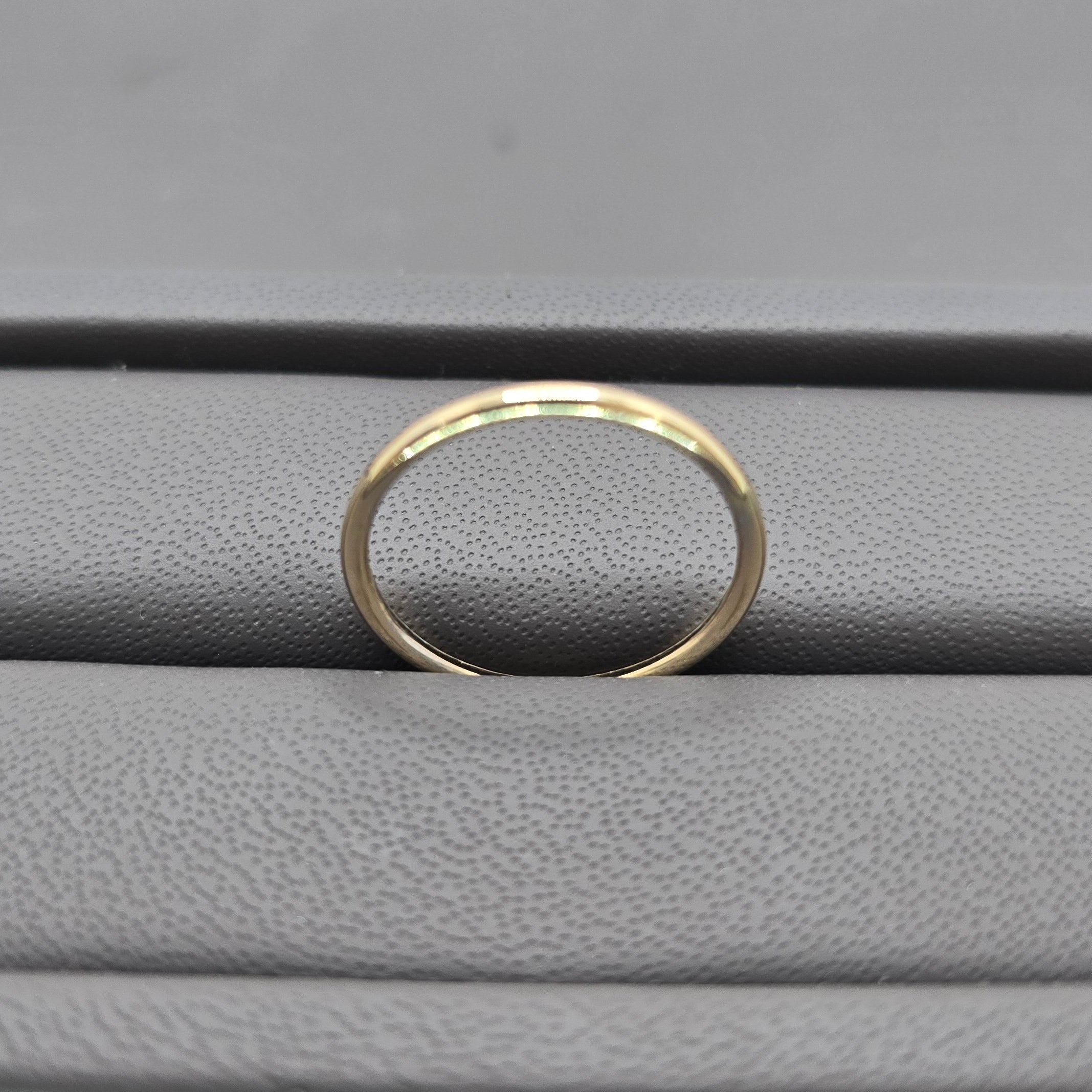 Perfect gold ring