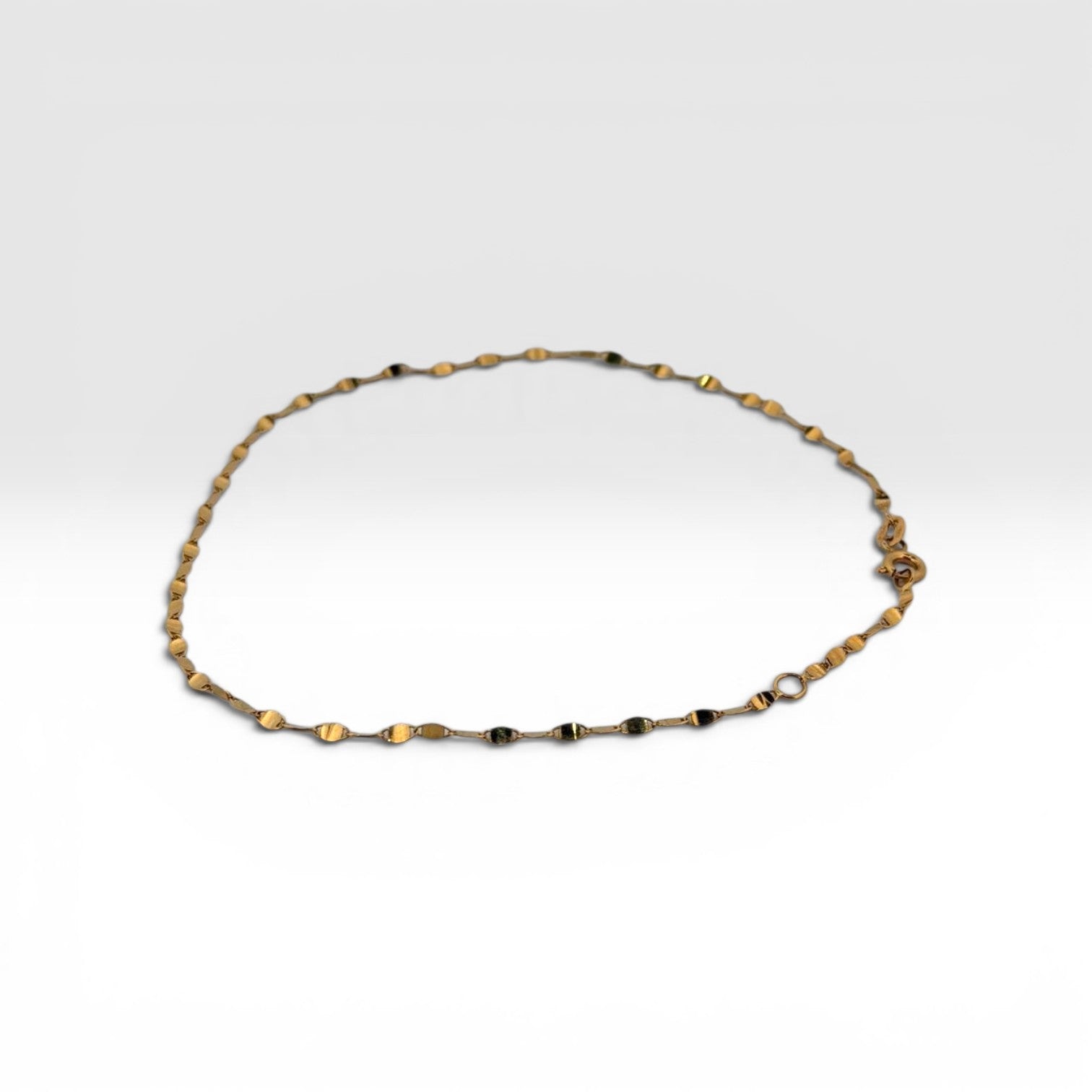 Gold Minimalist Flat-Bead Chain Anklet