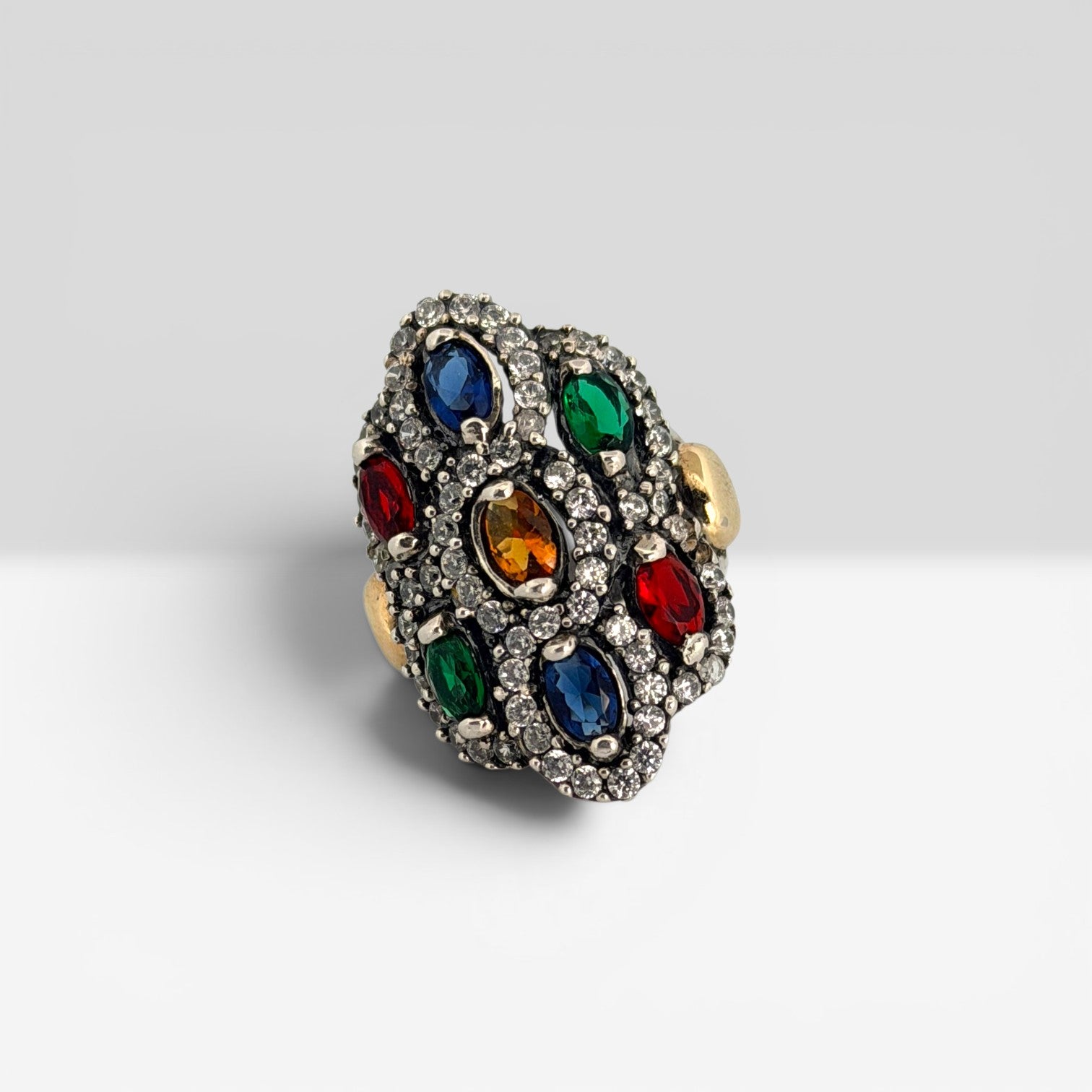 Multicolor Elite Vintage-Style Silver Ring