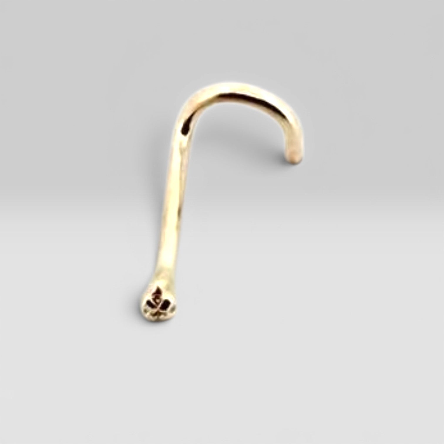 Classic Curve Nose Piercing