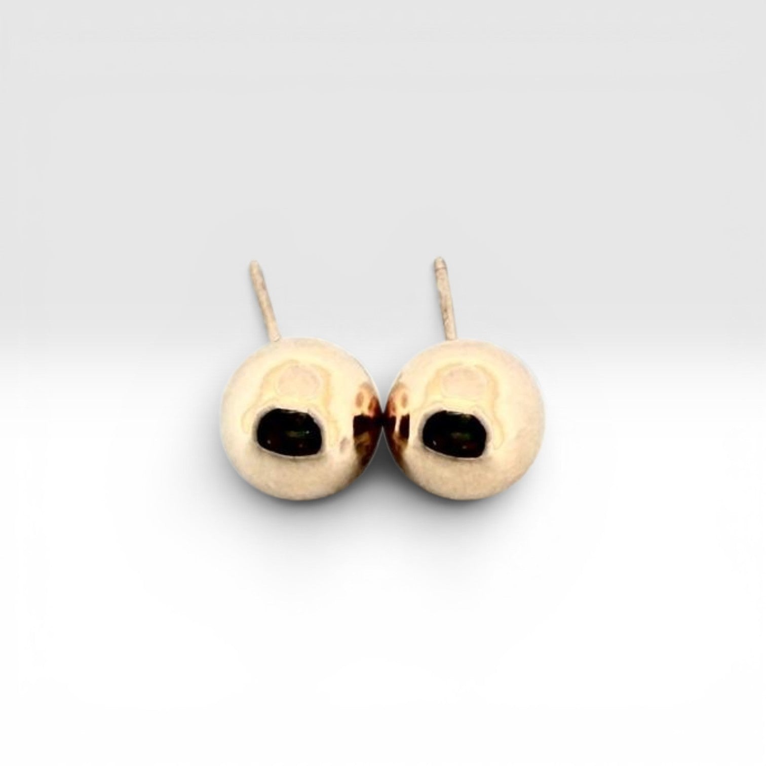 Sphere Classic Studs