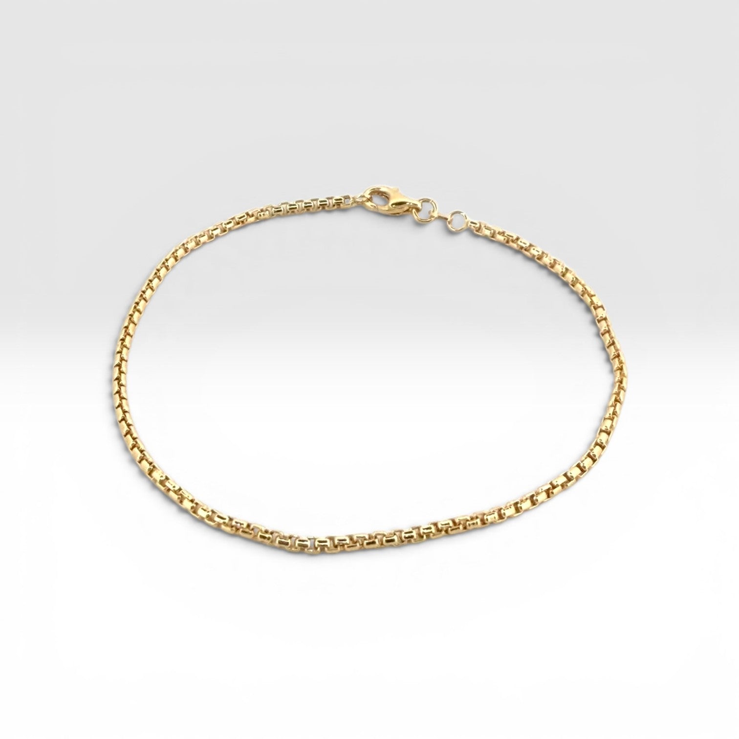 Round Venetian Link Bracelet